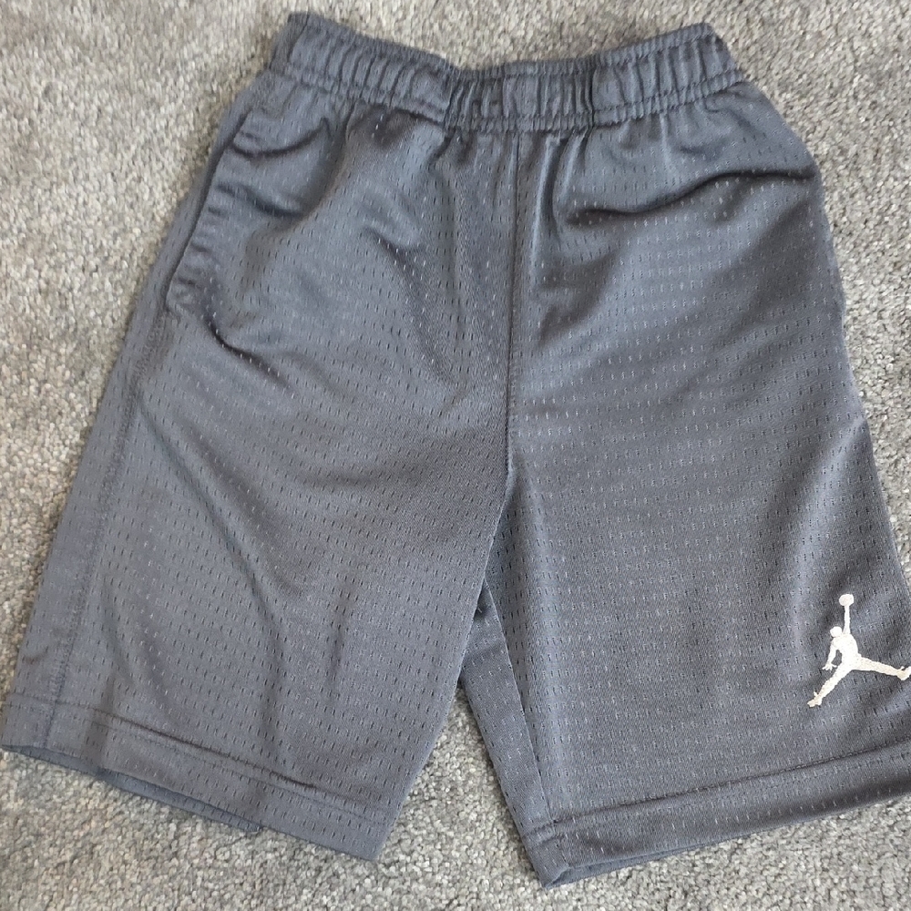 boys Jordan shorts
